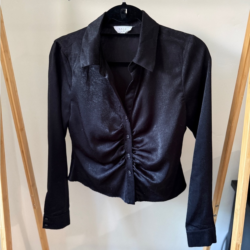 Sage the Label black cropped blouse